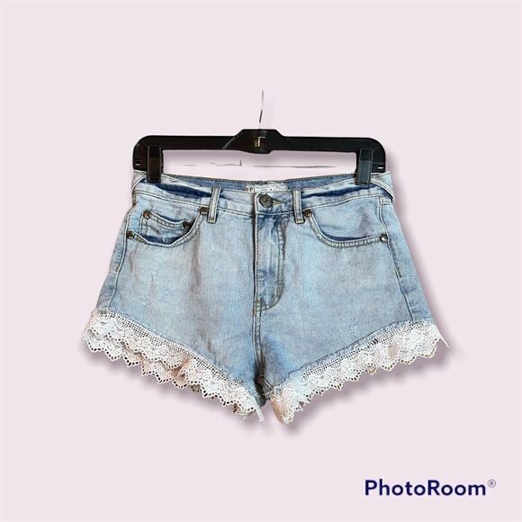 FREE PEOPLE Lace Trim Hi Rise Shorts - Picture 1 of 10